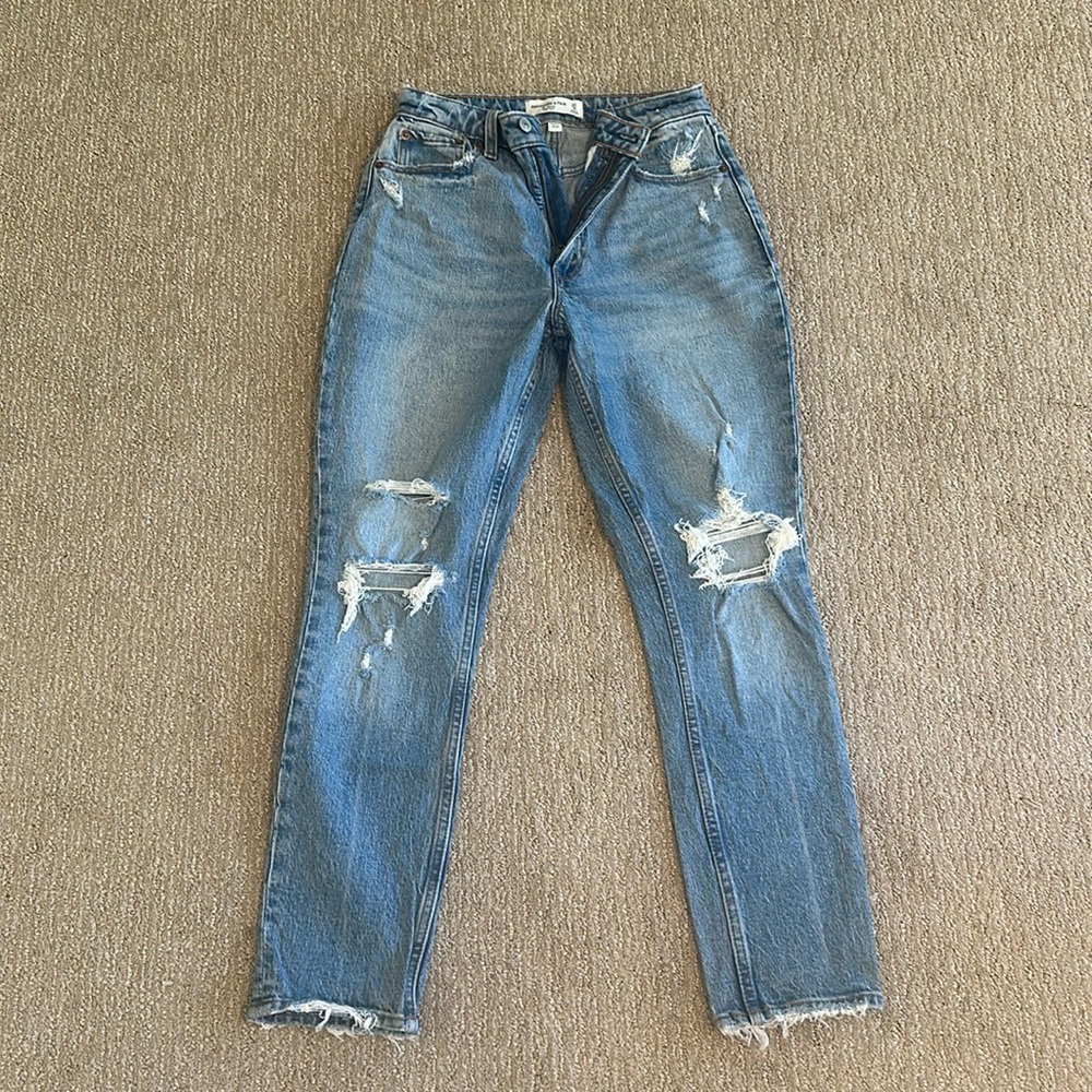 Like new Abercrombie Curve Love jeans